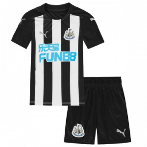 Newcastle United Kids Home Football Kit